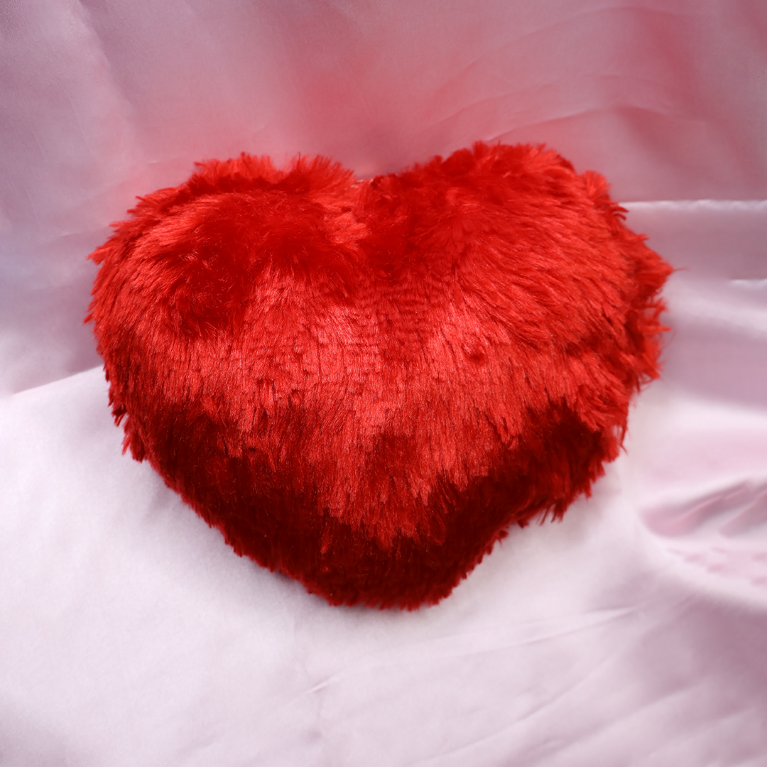 Mini Heart-Shaped Fur Pillow ( Mini ) 